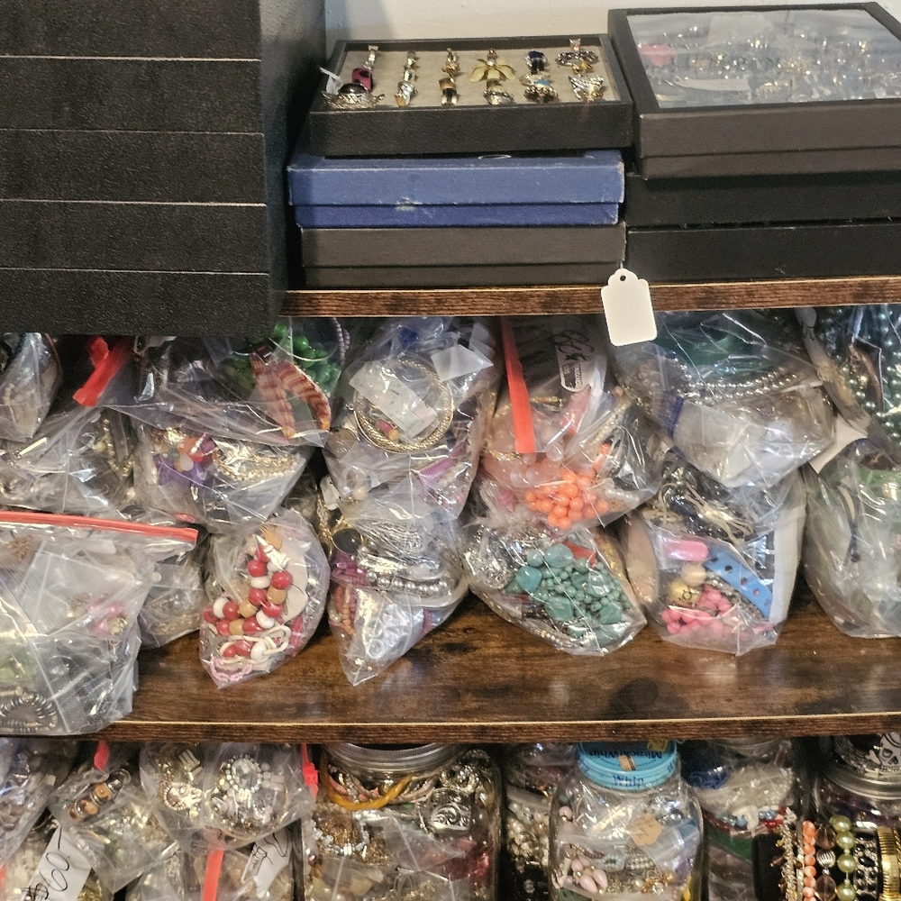 1+ Pounds  All Wearable Vintage To Modern Jewelry-MIXED LOT